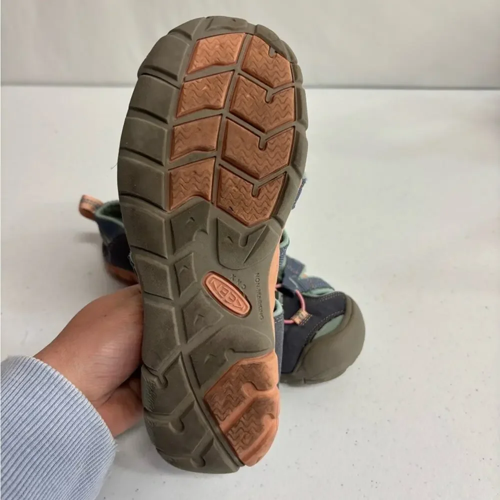 Keen Newport Waterproof Sandals Youth Size 4